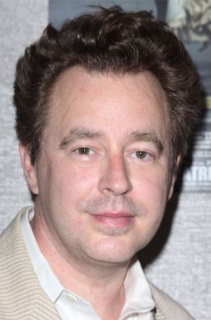 20 Latest and Coolest Wavy Hairstyles for Men | I Fashion Styles