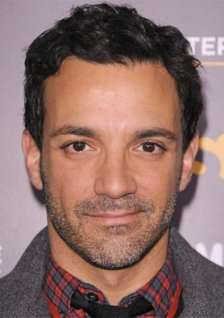 20 Latest and Coolest Wavy Hairstyles for Men | I Fashion Styles