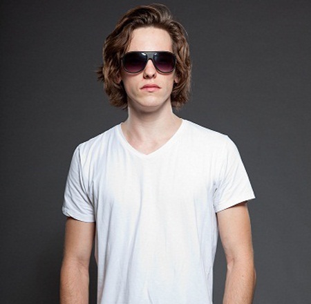 35 Best and Professional Long Hairstyles for Men | I Fashion Styles