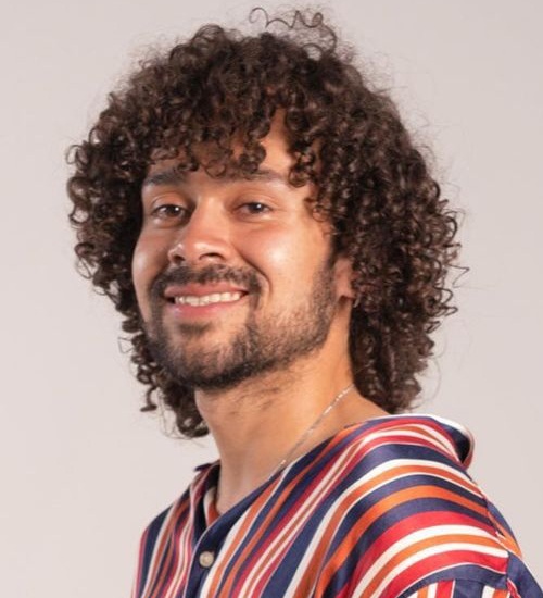 Curly Hair Men: 30 Best Hairstyles for Guys with Curly Long Hair