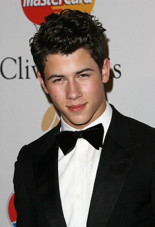 Curly Hair Men: 30 Best Hairstyles for Guys with Curly Long Hair