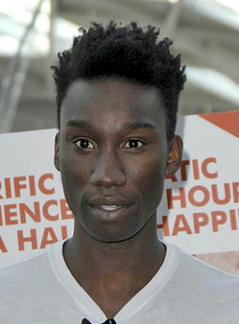 15 Latest Spiky Hairstyles for Men: A Guide on What to Wear