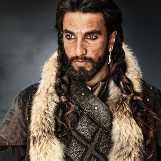 75 Best Celebrity Men&#039;s Haircuts for 2023 | I Fashion Styles