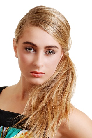 Side Ponies: 20 Easy Side Ponytail Hairstyles for Fashion 2023