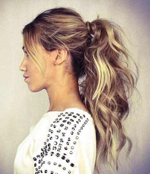 20 Gorgeous Messy Ponytail Styles for Every Occasion