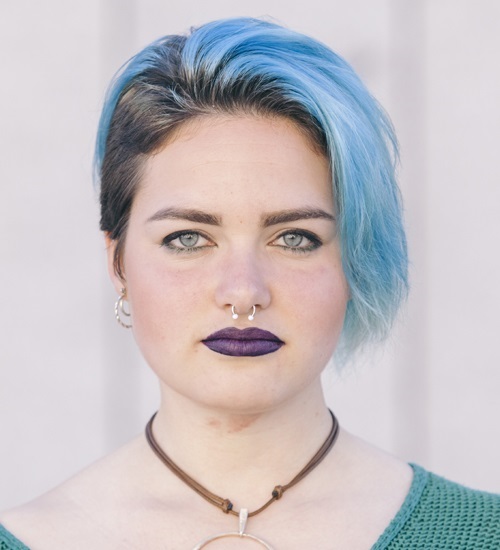 20 Beautiful and Best Short Wavy Hairstyles for Women