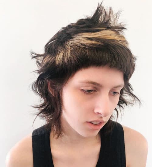 20 Beautiful and Best Short Wavy Hairstyles for Women