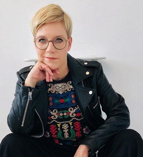 25+ Youthful Short Haircut Styles for Women Over 50