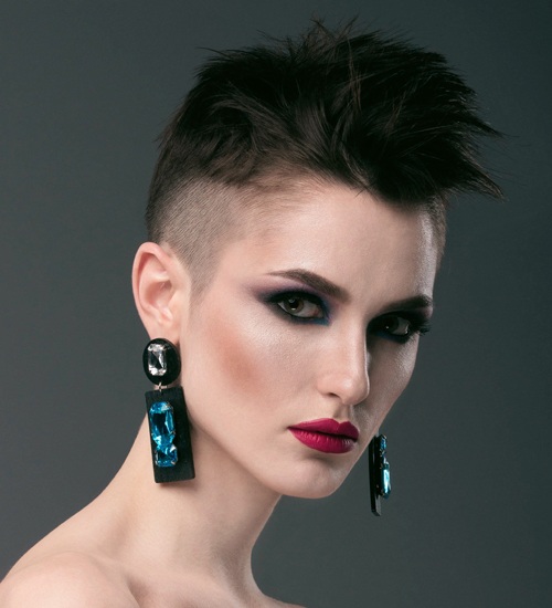 10 Inspirational Short Black Hairstyles for Stylish Women