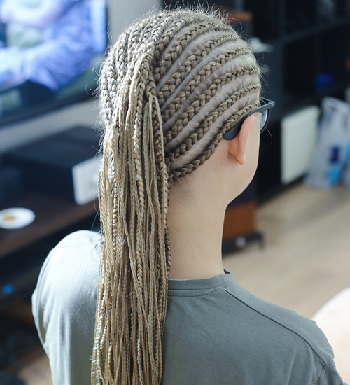 80 Crazy and Different Hairstyles for Girls to Look Cute