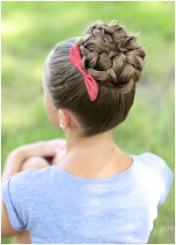 Summer Hairstyles: 15 Best Hairstyles for Hot Weather 2023