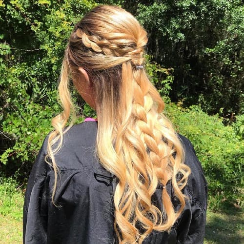 9 Easy and Pretty Updos for Long Hair with Images | I Fashion Styles
