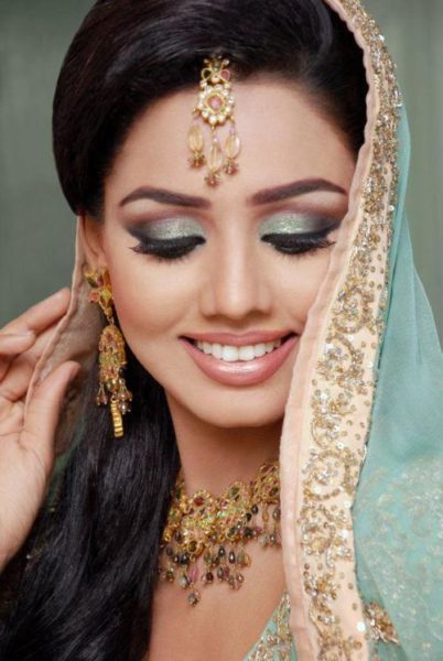 How to Do Pakistani Bridal Makeup? | I Fashion Styles