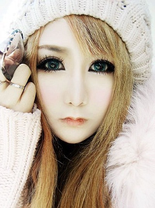 Top 9 Korean Eye Makeup Looks | I Fashion Styles