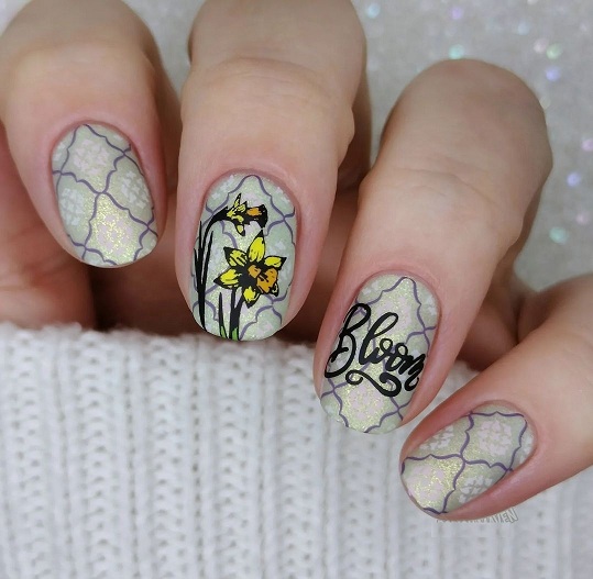 15+ Simple DIY Flower Nail Art Ideas for a Stunning Manicure