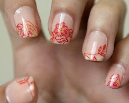 15+ Simple DIY Flower Nail Art Ideas for a Stunning Manicure