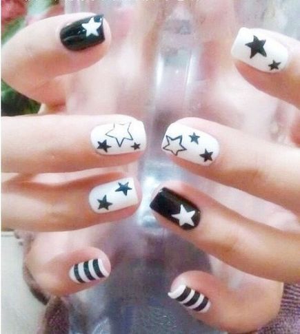 15 Black and White Nail Art Ideas for Any Occasion In 2023