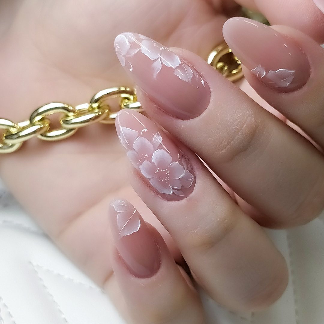 20+ Gorgeous Bridal Nail Art Designs and Patterns 2023