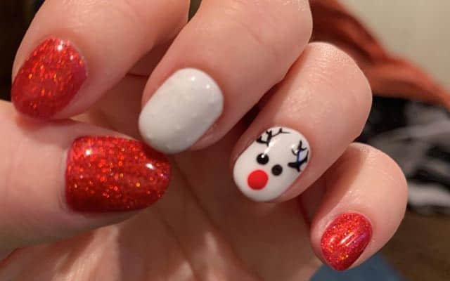 Christmas Nails: 10 Different Xmas Nail Art Designs Ideas 2023