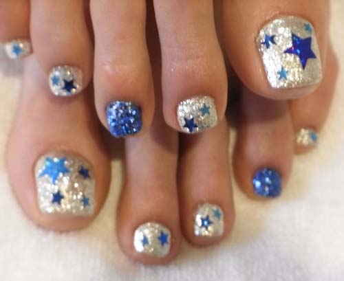 10 Trendy Toe Nail Art Designs for Fashion-Forward Feet