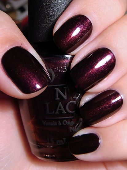 Top 15 Trending Nail Polish Designs of the Year 2023