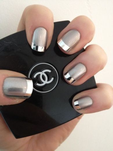 Top 15 Trending Nail Polish Designs of the Year 2023