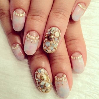 9 Best Crystal Nail Art Designs | I Fashion Styles