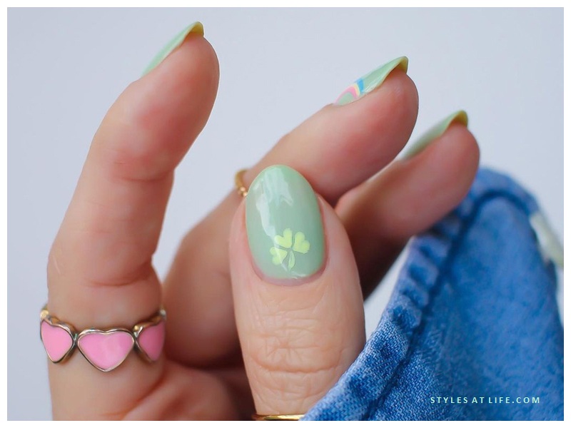 10 Fun &amp; Festive Shamrock Nail Art Designs for St. Patrick&#039;s Day
