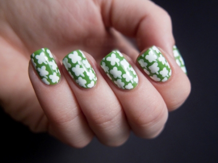 10 Fun &amp; Festive Shamrock Nail Art Designs for St. Patrick&#039;s Day