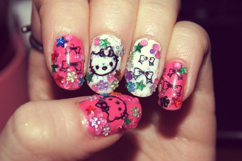 9 Cute and Easy Hello Kitty Nail Art Designs With Images | I Fashion Styles