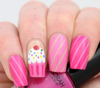 9 Beautiful Cupcake Nail Art Designs with Pictures | I Fashion Styles