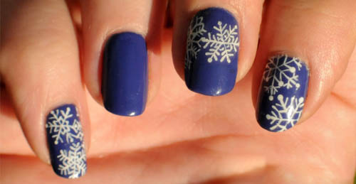 9 Simple Snowflake Nail Art Designs | I Fashion Styles