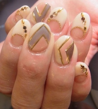 9 Best Japanese Nail Art Designs with Images | StylesAtLife