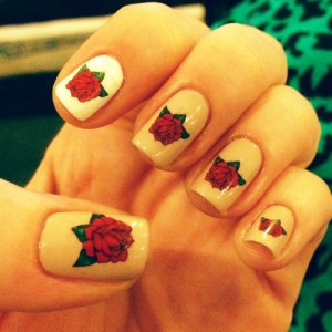 9 Simple and Easy Rose Nail Art Designs with Images | I Fashion Styles
