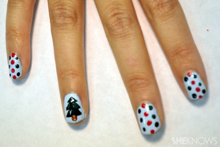 Top 9 Polka Dot Nail Paint Designs | I Fashion Styles