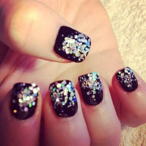 9 Best Silver Nail Art Designs | I Fashion Styles