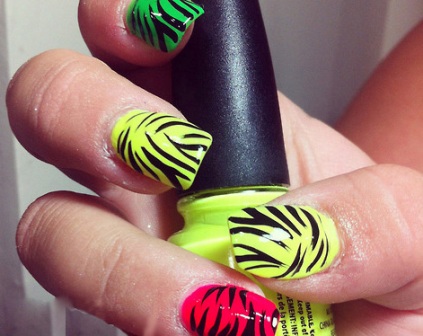 9 Best Neon Nail Art Designs with Pictures | I Fashion Styles
