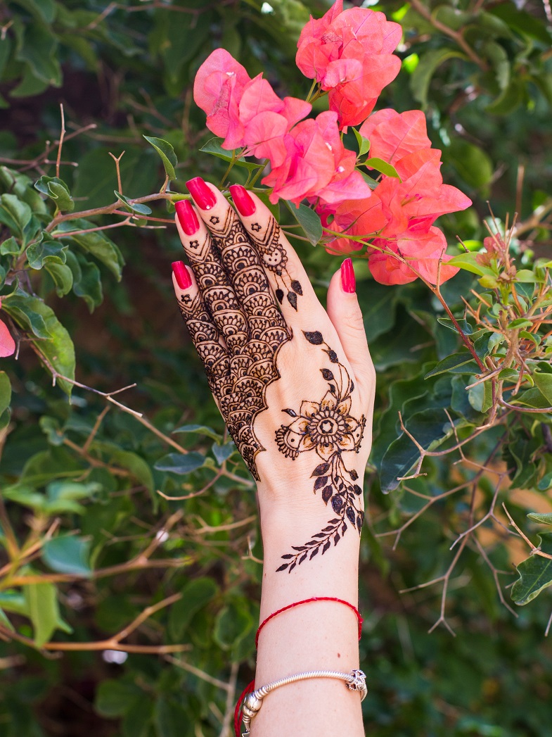 110+ Most Versatile Arabic Mehndi Designs Collection 2025