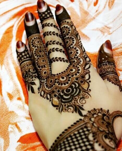 110+ Most Versatile Arabic Mehndi Designs Collection 2025