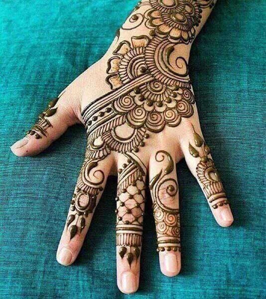 125+ Simple and Easy Mehndi Designs for All Occasions