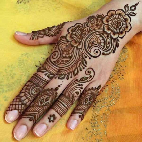 125+ Simple and Easy Mehndi Designs for All Occasions