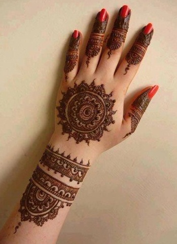 125+ Simple and Easy Mehndi Designs for All Occasions