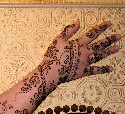 125+ Simple and Easy Mehndi Designs for All Occasions