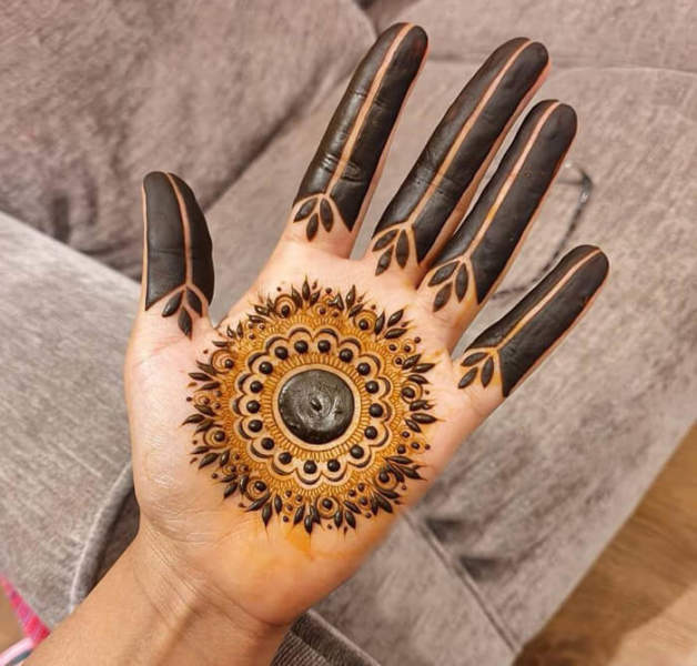 125+ Simple and Easy Mehndi Designs for All Occasions