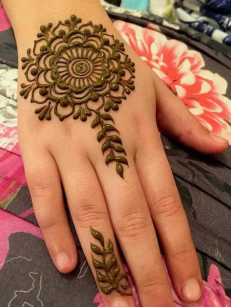 125+ Simple and Easy Mehndi Designs for All Occasions