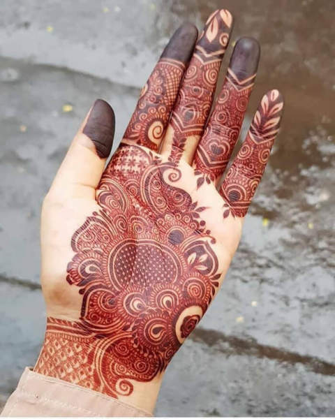 125+ Simple and Easy Mehndi Designs for All Occasions