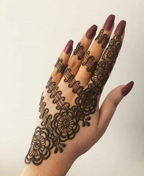 125+ Simple and Easy Mehndi Designs for All Occasions