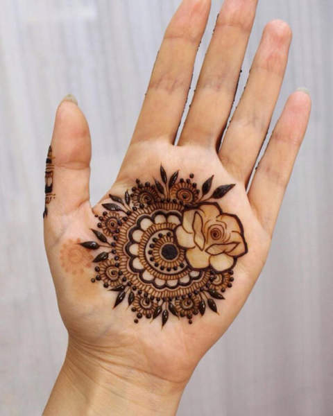 125+ Simple and Easy Mehndi Designs for All Occasions