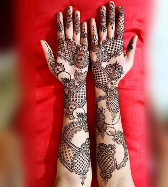 125+ Simple and Easy Mehndi Designs for All Occasions