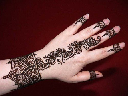 50+ Simple And Attractive Mehndi Designs For Hands